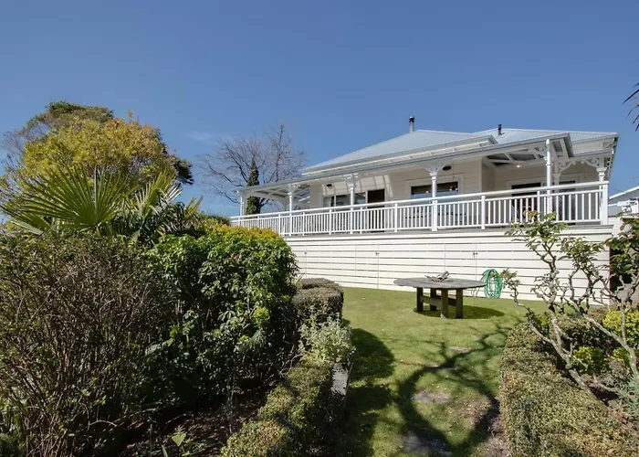 The Verandah - Napier Holiday Home